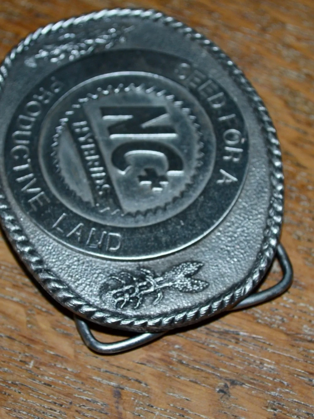 NC+ Hybrids Belt Buckle Agricultural Promo Limited Edition Vtg 80s TGABC .XTT347